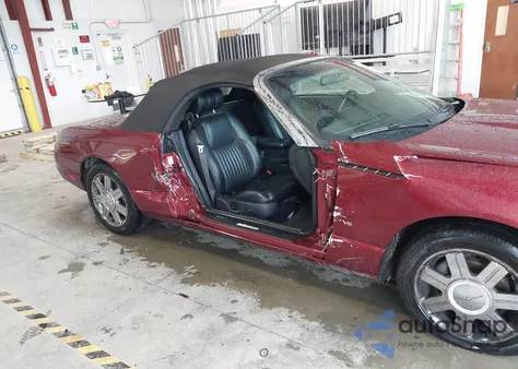 2004 Ford Thunderbird from USA, damaged, VIN 1FAHP60AX4Y102980